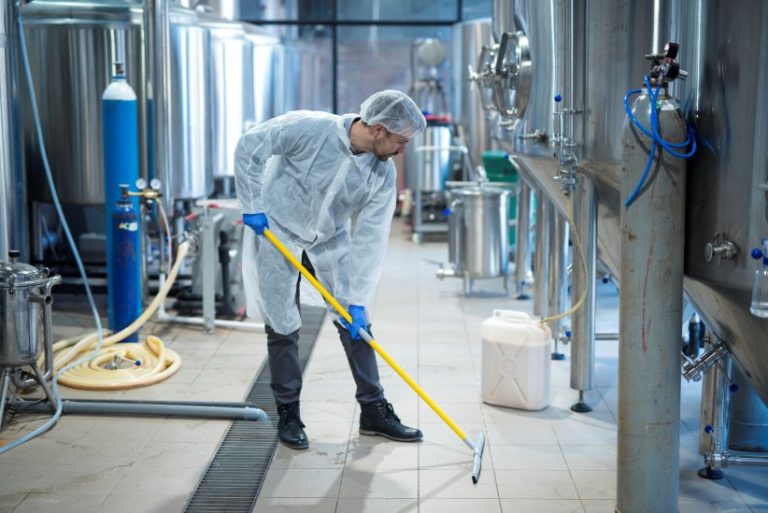 commercial floor waxing service in Sacramento, CA
